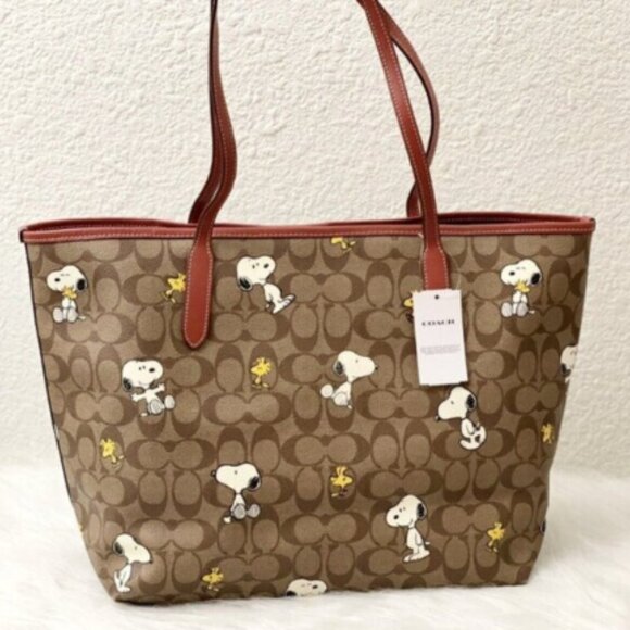 NWT Coach Snoopy Woodstock City Tote - Picture 3 of 6
